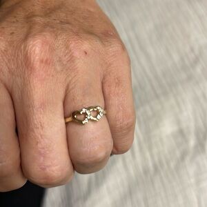 Costume gold double hearts ring